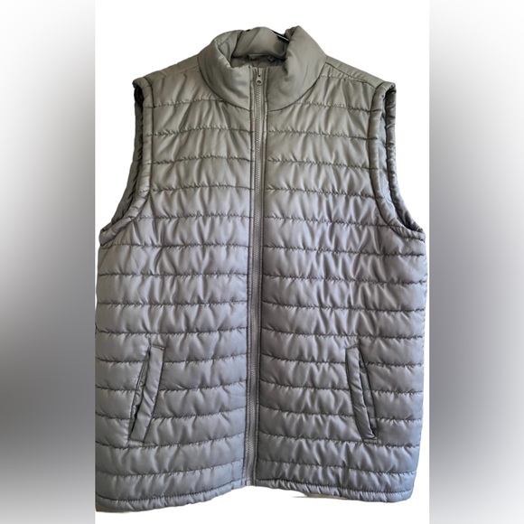 MEN’GREY VEST BY JACKSON HOLE - Picture 1 of 4